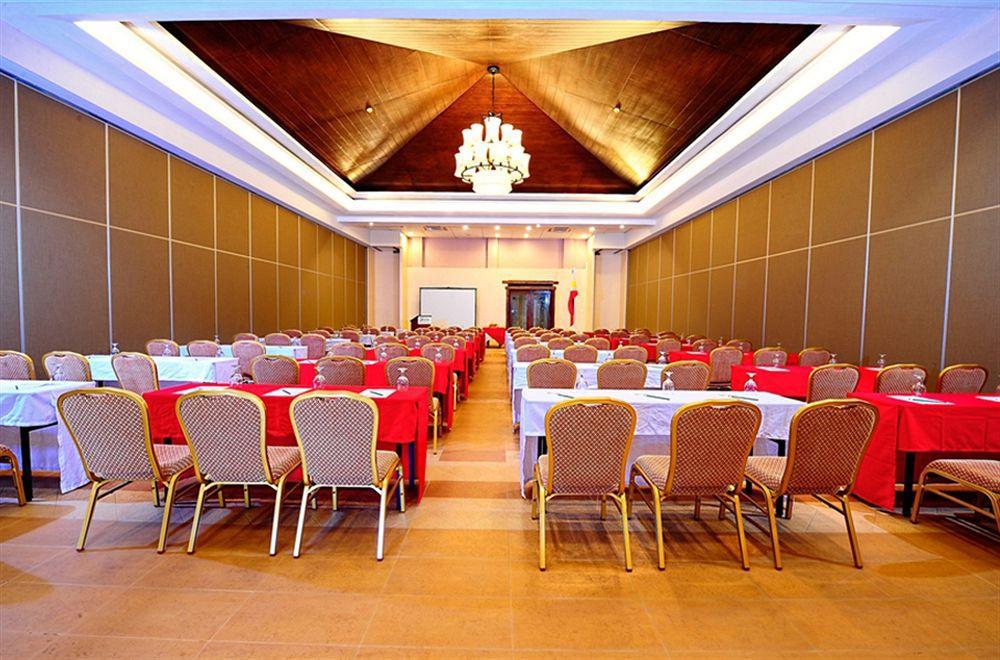 Four Points By Sheraton Palawan Puerto Princesa Exteriér fotografie