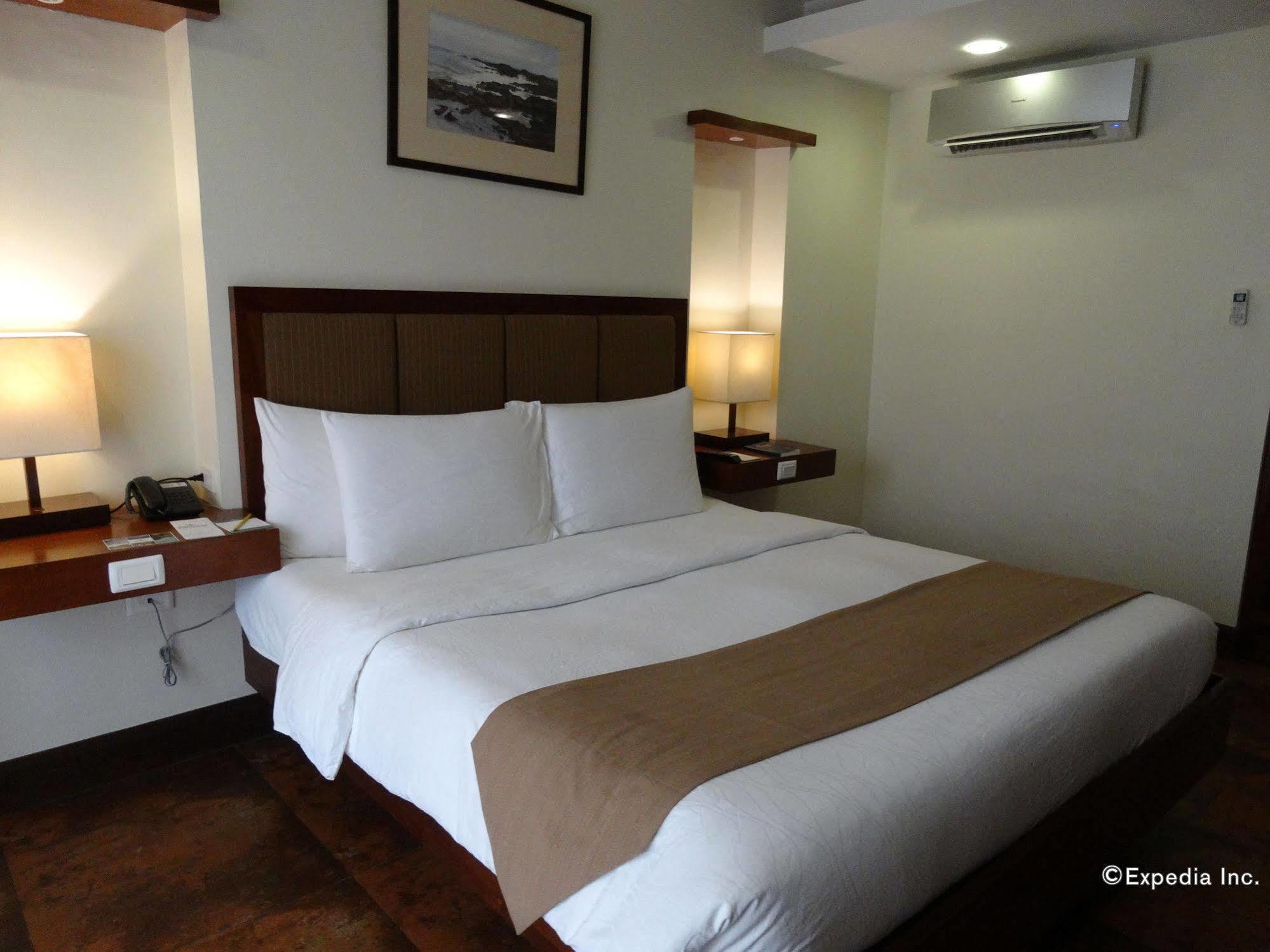 Four Points By Sheraton Palawan Puerto Princesa Exteriér fotografie